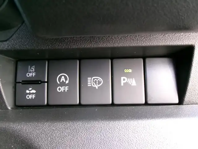 スズキ ジムニー XC 群馬県 2024(令6)年 2.1万km ジャングルグリーン ワンオーナー/スズキセーフティサポート/マッドフラップセット/ビルトインETC/LEDヘッドライト/純正フロアマット/前席シートヒーター/スマートキー×2/保証書＆取説