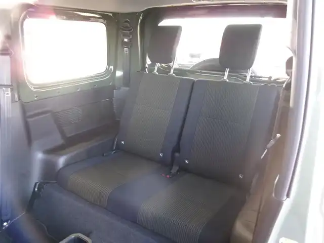 スズキ ジムニー XC 群馬県 2024(令6)年 2.1万km ジャングルグリーン ワンオーナー/スズキセーフティサポート/マッドフラップセット/ビルトインETC/LEDヘッドライト/純正フロアマット/前席シートヒーター/スマートキー×2/保証書＆取説