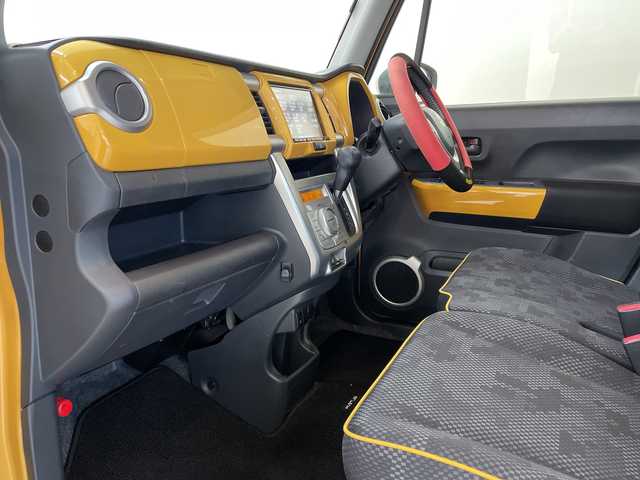 スズキ ハスラー J 新潟県 2019(平31)年 6.4万km アクティブイエロー/ホワイト2トーンルーフ 4WD/純正SDナビ(CN-RZ853)/CD/DVD/BT/フルセグテレビ/バックカメラ/衝突被害軽減ブレーキ/レーンキープアシスト/ベンチシート/シートヒーター/ミラーヒーター/ステアリングスイッチ/スマートキー/プッシュスタート/キセノンヘッドライト/オートライト/フォグランプ/純正15インチアルミホイール