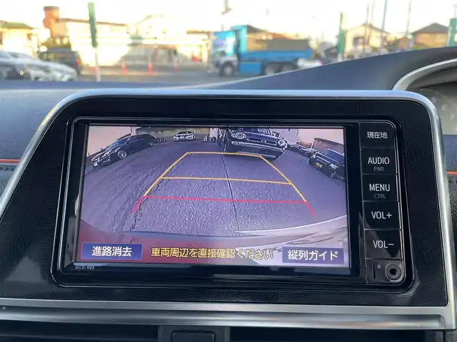 車両画像15