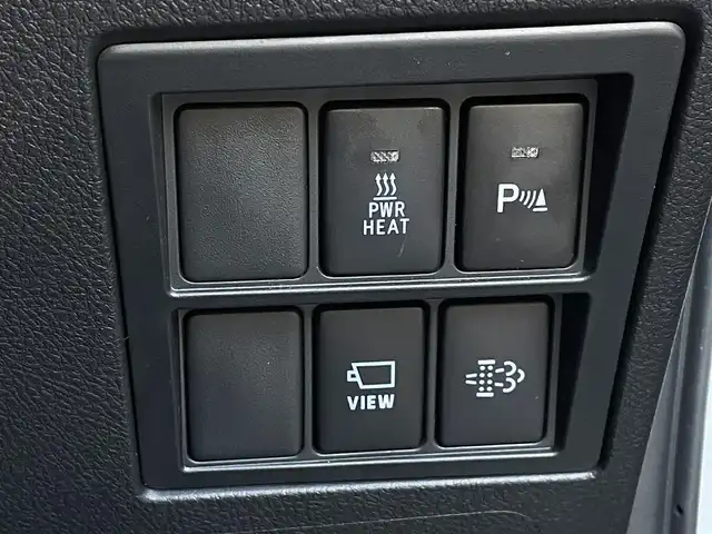 トヨタ ハイラックス Z GRスポーツ 福岡県 2022(令4)年 2万km スーパーホワイトⅡ 純正8型ナビ/（BT/CarPlay/Miracast/AM/FM)/全方位モニター/トヨタセーフ/コーナーセンサー/レーダークルコン/パドルシフト/ETC/ドラレコ前後/純正GRフロアマット/ダウンヒルアシスト/アイドリングストップ/ビルシュタインB8リフトアップショックKIT/MINIZリフトアップKIT(5inch)/ソリッドレーシングタービンZ1　17inchAW/NITTO TRAIL GRAPPLER M/T/EGR製バグガード/天張りブラックEDの物に換装済/トランクゲートダンパー/ウィンカーポジション/スチールサイドステップ/オーバーフェンダー