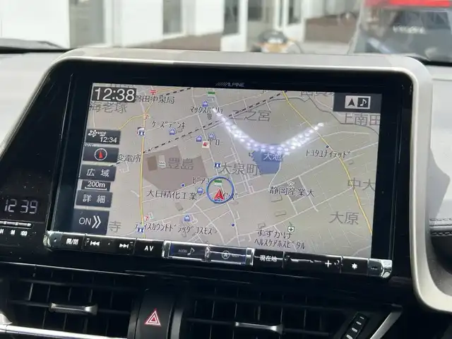 トヨタ Ｃ－ＨＲ G モード ネロ 静岡県 2019(令1)年 6.8万km ホワイトパールクリスタルシャイン 特別仕様車/モデリスタフルエアロ/トヨタセーフティセンス/ＡＬＰＩＮＥ９型メモリナビ/フルセグＴＶ/ＤＶＤ再生/ＢＴオーディオ/バックカメラ/ETC/追従機能付クルコン/LDA（レーンディパーチャーアラート）/PKSB（パーキングサポートブレーキ）/ハーフレザーシート/シートヒーター/オートライト/オートハイビーム/LEDヘッドライト/純正18AW