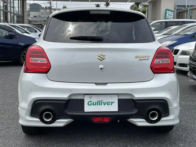 スズキ スイフト スポーツ 大阪府 2024(令6)年 0.2万km パール 社外ナビ/CD/DVD/Bluetooth/全方位モニター/ドライブレコーダー/ビルトインETC/LEDヘッドライト/フォグランプ/クルーズコントロール/ウインカーミラー/コーナーセンサー/ドアバイザー/フロアマット/保証書/取扱説明書/スペアキー１本