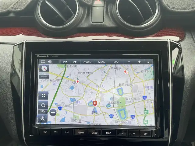 スズキ スイフト スポーツ 大阪府 2024(令6)年 0.2万km パール 社外ナビ/CD/DVD/Bluetooth/全方位モニター/ドライブレコーダー/ビルトインETC/LEDヘッドライト/フォグランプ/クルーズコントロール/ウインカーミラー/コーナーセンサー/ドアバイザー/フロアマット/保証書/取扱説明書/スペアキー１本