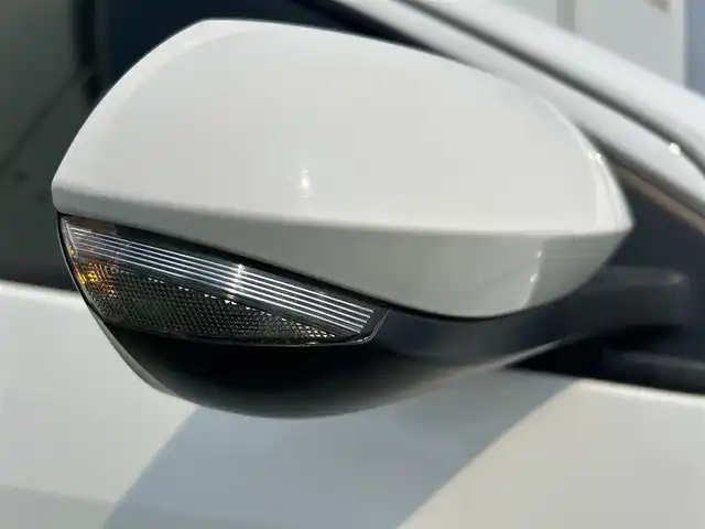 トヨタ ヤリス X 香川県 2022(令4)年 3.5万km スーパーホワイトⅡ 純正ディスプレイオーディオ/→AM/FM/Bluetooth/ドライブレコーダー/ETC/バックカメラ/衝突軽減ブレーキ/プッシュスタート/スマートキー/ステアリングスイッチ/オートハイビーム/純正フロアマット/電格ミラー