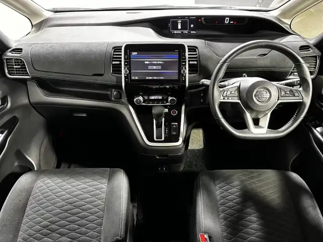 日産 セレナ ライダー 大阪府 2016(平28)年 4.7万km ブリリアントホワイトパール ProPILOT 純正9incナビTV 360カメラ 後席モニター デジタルインナーミラー 両側パワースライドドア シートヒーター 衝突軽減 レーダーC パークアシスト クリアランスソナー ドラレコ