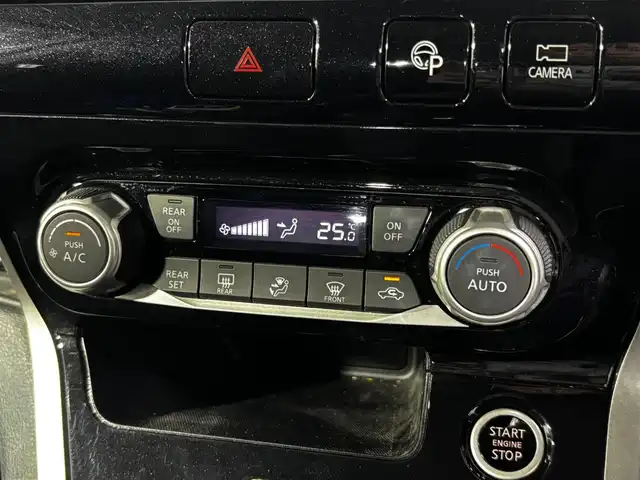 日産 セレナ ライダー 大阪府 2016(平28)年 4.7万km ブリリアントホワイトパール ProPILOT 純正9incナビTV 360カメラ 後席モニター デジタルインナーミラー 両側パワースライドドア シートヒーター 衝突軽減 レーダーC パークアシスト クリアランスソナー ドラレコ