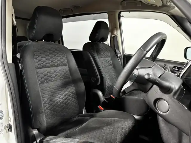 日産 セレナ ライダー 大阪府 2016(平28)年 4.7万km ブリリアントホワイトパール ProPILOT 純正9incナビTV 360カメラ 後席モニター デジタルインナーミラー 両側パワースライドドア シートヒーター 衝突軽減 レーダーC パークアシスト クリアランスソナー ドラレコ