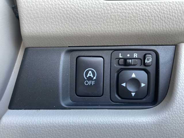日産 デイズ S 岩手県 2018(平30)年 6.4万km ブラック 4WD/純正ナビ CD/SD/ラジオ/Bluetooth/フルセグテレビ /エマージェンシーブレーキ/横滑り防止機能/D席シートヒーター/社外14inアルミホイール/アイドリングストップ/ステアリングスイッチ/電動格納ミラー/ドアバイザー
