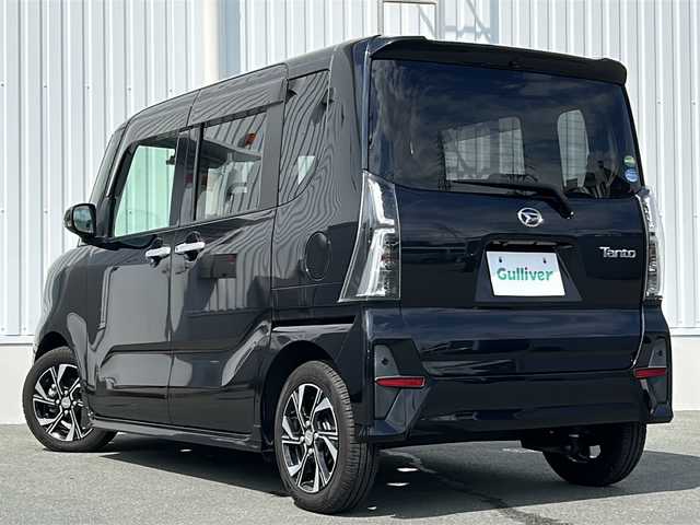 ダイハツ タント カスタム X 三重県 2020(令2)年 2.9万km パールブラック 純正ナビ /バックカメラ /両側パワースライドドア /前方ドライブレコーダー /スペアキー /コーナーセンサー /レーンキープアシスト /衝突軽減ブレーキ/LEDヘッドライト /オートハイビーム /オートライト /純正フロアマット /USB給電/リヤサンシェード/電動格納ミラー/禁煙車