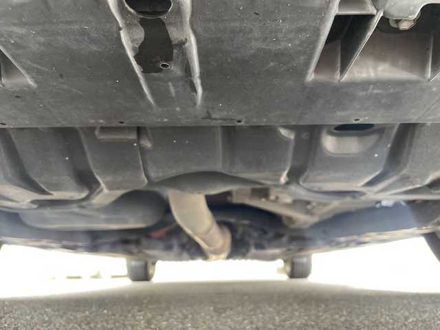 トヨタ カムリ ハイブリット Gパッケージ 三重県 2013(平25)年 6.4万km グレーメタリック 登録時63928km/ワンオーナー/ディーラー７インチＳＤナビ/・フルセグ・Ｂｌｕｅｔｏｏｔｈ・ＣＤ/ＤＶＤ・SD・AM/FM/クルーズコントロール/ＡＵＴＯライト/バックカメラ/パワーシート/ビルドインＥＴＣ/スマートキー/スペアキー/純正フロアマット/電動格納ミラー/革巻きステアリング