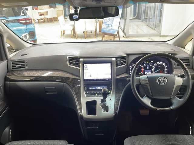 トヨタ ヴェルファイア 2．4Z Gエディション 道央・札幌 2013(平25)年 7万km ホワイトパールクリスタルシャイン ・4WD/・社外ナビ/フルセグTV/DVD/CD/SD/BT/・バックカメラ/・パワーバックドア/・両側パワースライドドア/・ALPINEリヤフリップダウンモニター/・社外エンジンスターター/・ドライブレコーダー/・クルーズコントロール/・パーキングセンサー/・横滑り防止/・ビルトインETC/・前席パワーシート/・HID/・フロントフォグ/・プッシュスタート/・スマートキー/・ドアバイザー/・電格ミラー/・夏タイヤ純正18インチAW積込