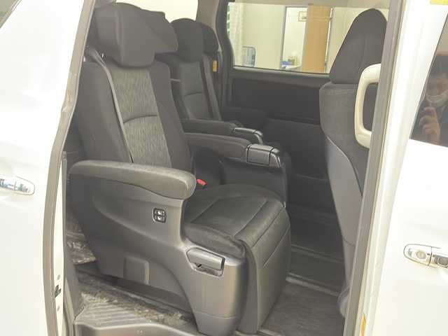 トヨタ ヴェルファイア 2．4Z Gエディション 道央・札幌 2013(平25)年 7万km ホワイトパールクリスタルシャイン ・4WD/・社外ナビ/フルセグTV/DVD/CD/SD/BT/・バックカメラ/・パワーバックドア/・両側パワースライドドア/・ALPINEリヤフリップダウンモニター/・社外エンジンスターター/・ドライブレコーダー/・クルーズコントロール/・パーキングセンサー/・横滑り防止/・ビルトインETC/・前席パワーシート/・HID/・フロントフォグ/・プッシュスタート/・スマートキー/・ドアバイザー/・電格ミラー/・夏タイヤ純正18インチAW積込