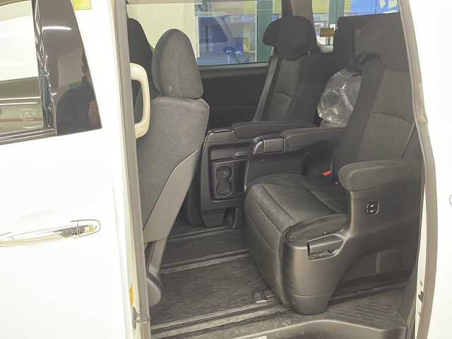 トヨタ ヴェルファイア 2．4Z Gエディション 道央・札幌 2013(平25)年 7万km ホワイトパールクリスタルシャイン ・4WD/・社外ナビ/フルセグTV/DVD/CD/SD/BT/・バックカメラ/・パワーバックドア/・両側パワースライドドア/・ALPINEリヤフリップダウンモニター/・社外エンジンスターター/・ドライブレコーダー/・クルーズコントロール/・パーキングセンサー/・横滑り防止/・ビルトインETC/・前席パワーシート/・HID/・フロントフォグ/・プッシュスタート/・スマートキー/・ドアバイザー/・電格ミラー/・夏タイヤ純正18インチAW積込