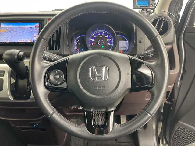 ホンダ Ｎ ＷＧＮ カスタム G 秋田県 2014(平26)年 9万km ポリッシュドメタルメタリック ・4WD/・社外ナビ/・CD&AM&FM&フルセグTV/・バックカメラ/・ETC/・ドアミラーヒーター/・社外ドライブレコーダー前後/・社外レーダー/・キセノンヘッドライト/・オートライト/・プッシュスタート/・スマートキー/・社外エンジンスターター/・積込夏タイヤ社外AW付