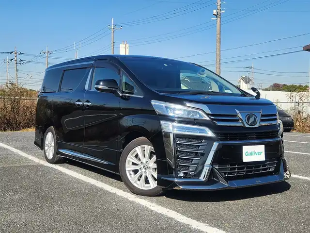 トヨタ ヴェルファイア Z Aエディション 群馬県 2018(平30)年 2.8万km ブラック モデリスタエアロ(F/S/R)/デジタルインナーミラー/クリアランスソナー/純正10型ナビ/フルセグTV/純正12.1型後席ティスプレイ/両側パワースライドドア/バックモニター/ビルトインETC/ドライブレコーダー/レーダークルーズコントロール/バックソナー/セーフティセンス/・衝突被害軽減ブレーキ/・車線逸脱防止支援システム/・オートマチックハイビーム/2眼LEDヘッドランプ/デュアルオートエアコン/助手席オットマン/2列目リラックスキャプテンシート/純正18インチアルミホイール/スマートキー/プッシュエンジンスタート/禁煙車