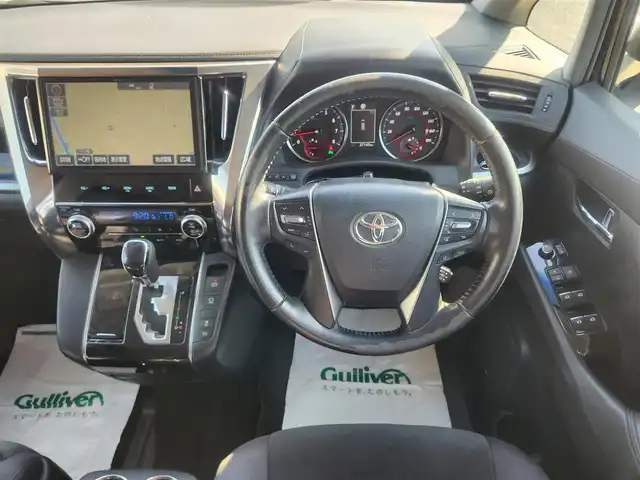 トヨタ ヴェルファイア Z Aエディション 群馬県 2018(平30)年 2.8万km ブラック モデリスタエアロ(F/S/R)/デジタルインナーミラー/クリアランスソナー/純正10型ナビ/フルセグTV/純正12.1型後席ティスプレイ/両側パワースライドドア/バックモニター/ビルトインETC/ドライブレコーダー/レーダークルーズコントロール/バックソナー/セーフティセンス/・衝突被害軽減ブレーキ/・車線逸脱防止支援システム/・オートマチックハイビーム/2眼LEDヘッドランプ/デュアルオートエアコン/助手席オットマン/2列目リラックスキャプテンシート/純正18インチアルミホイール/スマートキー/プッシュエンジンスタート/禁煙車
