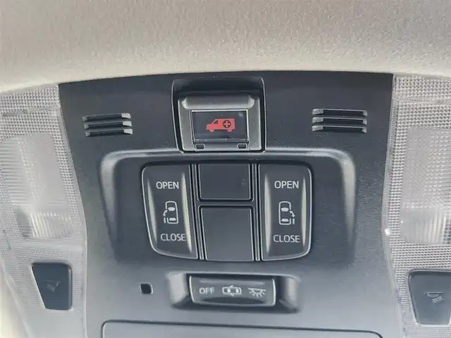 トヨタ ヴェルファイア Z Aエディション 群馬県 2018(平30)年 2.8万km ブラック モデリスタエアロ(F/S/R)/デジタルインナーミラー/クリアランスソナー/純正10型ナビ/フルセグTV/純正12.1型後席ティスプレイ/両側パワースライドドア/バックモニター/ビルトインETC/ドライブレコーダー/レーダークルーズコントロール/バックソナー/セーフティセンス/・衝突被害軽減ブレーキ/・車線逸脱防止支援システム/・オートマチックハイビーム/2眼LEDヘッドランプ/デュアルオートエアコン/助手席オットマン/2列目リラックスキャプテンシート/純正18インチアルミホイール/スマートキー/プッシュエンジンスタート/禁煙車