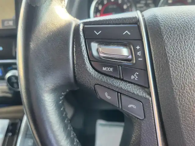 トヨタ ヴェルファイア Z Aエディション 群馬県 2018(平30)年 2.8万km ブラック モデリスタエアロ(F/S/R)/デジタルインナーミラー/クリアランスソナー/純正10型ナビ/フルセグTV/純正12.1型後席ティスプレイ/両側パワースライドドア/バックモニター/ビルトインETC/ドライブレコーダー/レーダークルーズコントロール/バックソナー/セーフティセンス/・衝突被害軽減ブレーキ/・車線逸脱防止支援システム/・オートマチックハイビーム/2眼LEDヘッドランプ/デュアルオートエアコン/助手席オットマン/2列目リラックスキャプテンシート/純正18インチアルミホイール/スマートキー/プッシュエンジンスタート/禁煙車