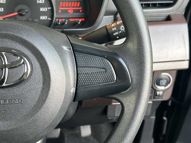 トヨタ ルーミー X 大阪府 2018(平30)年 4.2万km ブラックマイカメタリック 社外7インチナビ（AVN-R8W）/・AM/FM/フルセグ/BT/バックカメラ/片側パワースライドドア/前後ドライブレコーダー/オートライト/プッシュスタート/スマートキー/電動格納ミラー/ステアリングスイッチ/スペアキー/保証書