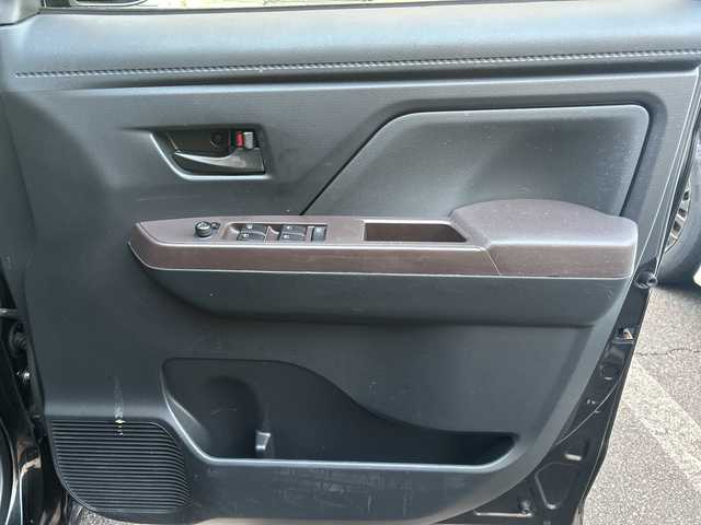 トヨタ ルーミー X 大阪府 2018(平30)年 4.2万km ブラックマイカメタリック 社外7インチナビ（AVN-R8W）/・AM/FM/フルセグ/BT/バックカメラ/片側パワースライドドア/前後ドライブレコーダー/オートライト/プッシュスタート/スマートキー/電動格納ミラー/ステアリングスイッチ/スペアキー/保証書