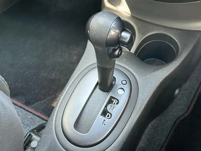 日産 ノート ニスモ 滋賀県 2017(平29)年 8.6万km ダークメタルグレー ガソリン/2WD(FF)/CVT/7インチナビ（MDV-M705W）/（FM/AM/DVD/Bluetooth）/ブレーキアシスト/プリクラッシュブレーキアシスト	/ヒルスタート（坂道発進）アシスト	/レーンキープアシスト	/バックカメラ/アルカンターラステアリング/ステアリングスイッチ/ETC/NISMO専用シート/オートエアコン/オートライト/LEDヘッドライト/フロントフォグ/電動格納ミラー/パワーウィンドウ