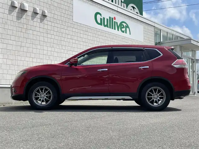 日産 エクストレイル 20X 山形県 2014(平26)年 13.3万km バーニングレッド 4WD/純正SDナビ/・フルセグTV/AM/FM/CD/DVD/Bluetooth/アイドリングストップ/横滑り防止装置/盗難防止装置/HIDヘッドライト/オートライト/フロントフォグランプ/合皮シート/シートヒーター（D/N席）/バックカメラ/純正フロアマット/純正ドアバイザー/ETC/夏タイヤ積み込み/保証書/取扱説明書