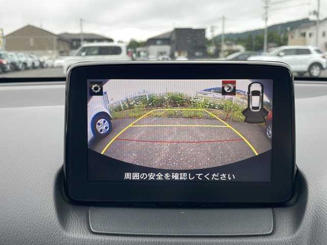 マツダ デミオ 15S 岩手県 2019(平31)年 7.9万km スノーフレイクホワイトパールマイカ 純正SDナビ/AM/FM/CD/DVD/Bluetooth/フルセグTV/バックカメラ/ETC/衝突被害軽減ブレーキ/レーンキープアシスト/横滑り防止装置/アイドリングストップ/オートライト/オートハイビーム/HIDヘッドライト/スマートキー/プッシュスタート/電動格納ミラー/社外フロアマット/保証書/取扱説明書