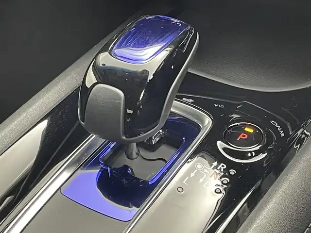 ホンダ ヴェゼル ハイブリッド 茨城県 2016(平28)年 3.3万km クリスタルブラックパール 純正7インチナビ/CD/DVD/フルセグ/AM・FM/Bluetooth/ホンダセンシング/ETC/寒冷地仕様/アイドリングストップ/追従型クルーズコントロール/レーンキープアシスト/D+N席シートヒーター/純正AW