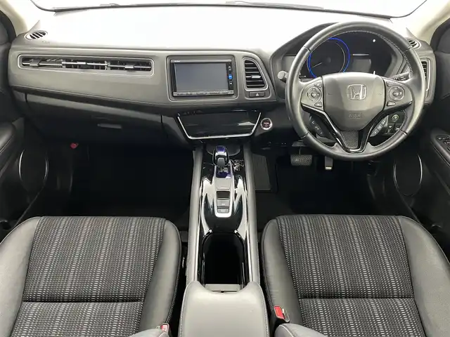 ホンダ ヴェゼル ハイブリッド Z ホンダセンシング 福島県 2016(平28)年 3.3万km クリスタルブラックパール 純正7インチナビ/CD/DVD/フルセグ/AM・FM/Bluetooth/純正エアロ/ホンダセンシング/ETC/寒冷地仕様/アイドリングストップ/追従型クルーズコントロール/レーンキープアシスト/D+N席シートヒーター/純正AW