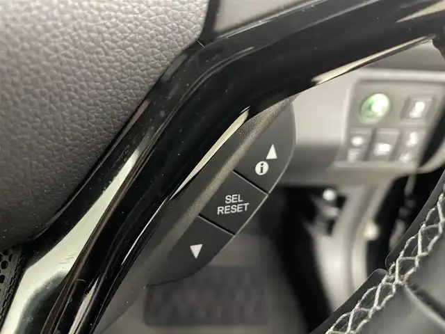 ホンダ ヴェゼル ハイブリッド Z ホンダセンシング 福島県 2016(平28)年 3.3万km クリスタルブラックパール 純正7インチナビ/CD/DVD/フルセグ/AM・FM/Bluetooth/純正エアロ/ホンダセンシング/ETC/寒冷地仕様/アイドリングストップ/追従型クルーズコントロール/レーンキープアシスト/D+N席シートヒーター/純正AW