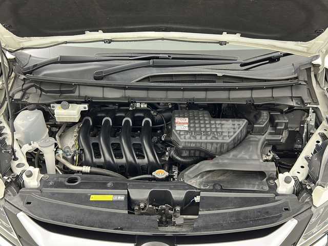 日産 セレナ ハイウェイスターVセレクションⅡ 宮城県 2019(令1)年 6.1万km ブリリアントホワイトパール 禁煙車/純正フリップダウンモニター/プロパイロット/アラウンドビューモニター/エマージェンシーブレーキ/車線逸脱警報/インテリジェントパーキングアシスト/両側パワースライドドア/純正9インチナビ/・BT.CD.DVD.SD/・フルセグTV/ETC/ドライブレコーダー（FR）/LEDヘッドライト/フォグライト/革巻きステアリング/ステアリングスイッチ/プッシュスタート/スマートキー×2/電動パーキングブレーキ/純正フロアマット/社外15インチAW/純正ドアバイザー/ロールサンシェード