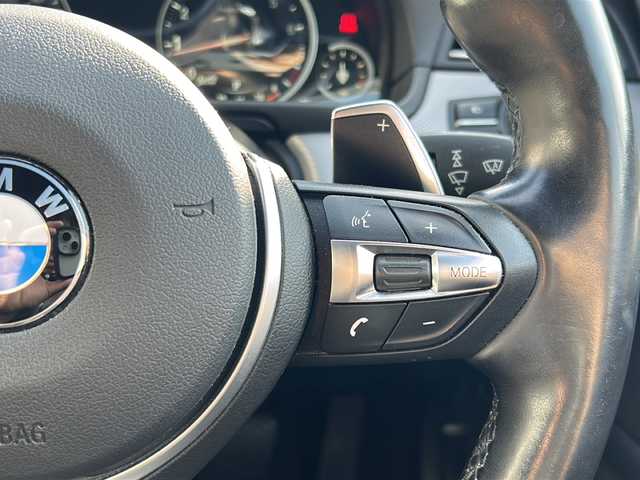 ＢＭＷ ５３５ｉ Mスポーツ 鳥取県 2014(平26)年 14.3万km アルピンホワイトⅢ ディーラー車/F型後期/シルキーシックス・ターボ/スマートキーx2個/ブラックレザーシート/フル液晶メーター/プリクラッシュセーフティ/ブラインドスポットモニタリング/レーンデパーチャーアラート/レーダークルーズコントロール/クリアランスソナー/アダクティブLEDヘッドライト/I-DRIVE/HDDナビゲーション/フルセグ・DVD再生・MSV/バックカメラ/前席パワーシート（D席メモリ）/前席シートヒーター/アルミスカッフプレート/パドルシフト/プライバシーガラス/ビルトインETC/保証書・取説