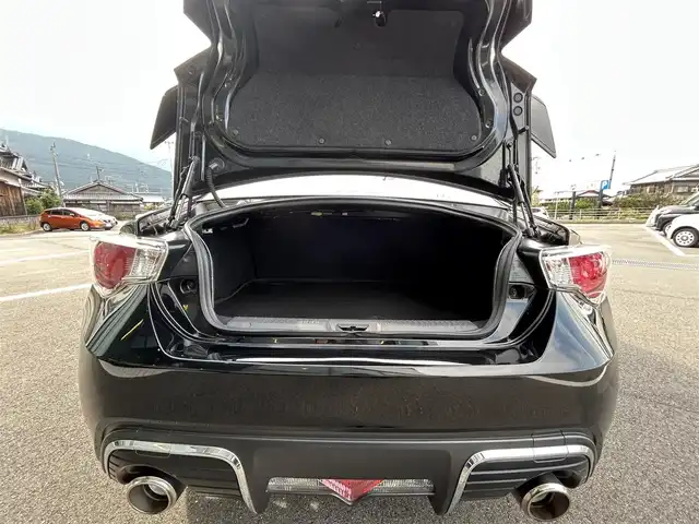 トヨタ ８６ GT リミテッド 愛媛県 2016(平28)年 4.2万km クリスタルブラックシリカ 純正7型ナビ(フルセグTV/BT)/バックカメラ/クルーズコントロール/ドライブレコーダー/ハーフレザー/シートヒーター/パドルシフト/リアウイング/電格ミラー/オートライト/ETC/SuperCatレーダー探知機(A330)/純正ラゲージソフトトレイ/シガーソケット/現状サマー(純正AW)(215/45/R17)/BRIDGESTONE POTENZA S007A/禁煙車