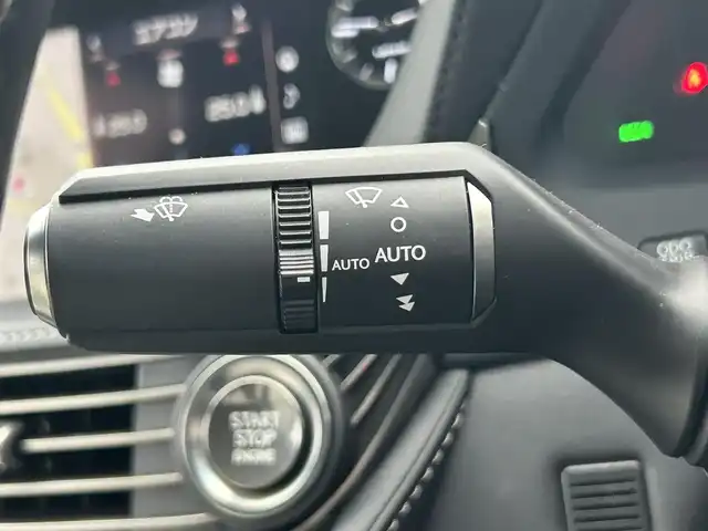 レクサス ＬＳ 500 Fスポーツ 道南・函館 2018(平30)年 5.5万km ソニックシルバー /純正ナビ//フルセグTV//パノラミックビューモニター//ドライブレコーダー//ETC//デジタルインナーミラー//社外エアロ//パワーバックドア//白革シート//前席パワーシート//前席エアシート//前席シートヒーター//ステアリングヒーター//プリクラッシュセーフティ//ブラインドスポットモニター//レーダークルーズコントロール//レーンキープアシスト//オートマチックハイビーム//LEDヘッドライト//オートライト