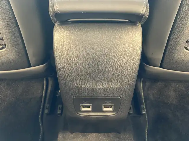 プジョー プジョー ２０８ GT 熊本県 2021(令3)年 3.3万km 黄Ⅱ ・スマートキー/・プッシュスタート/・アクティブセーフティブレーキ/・トラフィックサインインフォメーション/・疲労検知/・ブラインドスポットモニター/・インテリジェントハイビーム/・パーキングセンサー/・クルーズコントロール(追従式)/・ハーフレザーシート/・前席シートヒーター/・純正ディスプレイオーディオ/　【Bluetooth・USB・AppleCarPlay・AndroidAuto】/・バックカメラ/・ETC/・ドライブレコーダー(前後録画)/・ルーフラック/・LEDヘッドランプ/・純正マット