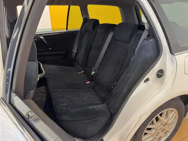 トヨタ クラウン エステート アスリート E 群馬県 2002(平14)年 8.9万km ホワイトパールクリスタルシャイン カセット/AM/FM/ETC/電動格納ミラー/ドアバイザー/ルーフレール/サングラスホルダー/オートライト/バニティーミラー/バックドアイージークローザー/コインホルダー