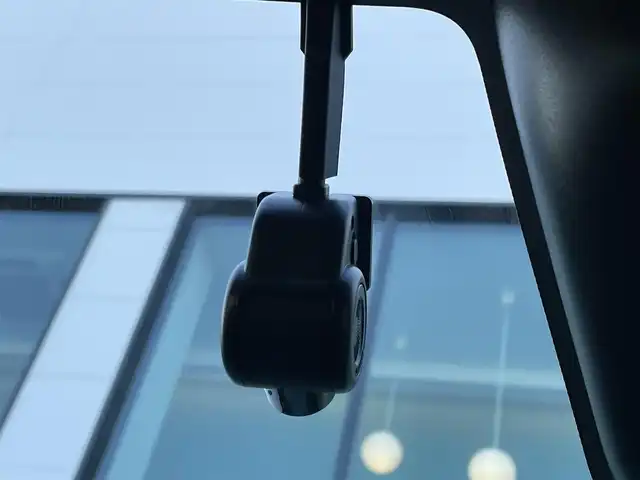 ダイハツ ミラ トコット G リミテッド SAⅢ 香川県 2020(令2)年 4.3万km サニーデイブルーメタリック 登録時走行距離43059km/スマートアシストIII/・衝突回避支援ブレーキ機能/・衝突警報機能/・車線逸脱警報機能/・誤発進抑制制御機能/・先行車発進お知らせ機能/・オートマチックハイビーム/純正SDナビ/（CD/DVD/Bluetooth/フルセグTV）/パノラミックビューモニター/バックカメラ/前席シートヒーター/ステアリングスイッチ/LEDヘッドライト/ヘッドライトレベライザー/オートライト/プッシュスタート/スマートキー