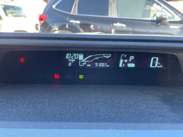 トヨタ アクア S 愛知県 2014(平26)年 9.1万km グレーメタリック ・禁煙車/・ワンオーナー/・純正ナビ/フルセグTV/　(NSCP-W64)/・バックカメラ/・ETC/・オートライト/・スマートキー/・プッシュスタート/・ステアスイッチ/・ドアバイザー/・フロアマット/・新車保証書/・取扱説明書/・スペアキー