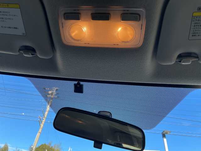 トヨタ アクア S 愛知県 2014(平26)年 9.1万km グレーメタリック ・禁煙車/・ワンオーナー/・純正ナビ/フルセグTV/　(NSCP-W64)/・バックカメラ/・ETC/・オートライト/・スマートキー/・プッシュスタート/・ステアスイッチ/・ドアバイザー/・フロアマット/・新車保証書/・取扱説明書/・スペアキー