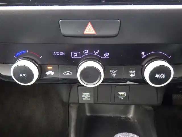 ホンダ フィット ベーシック 千葉県 2020(令2)年 6.1万km シャイニンググレーM 185/60R15/ホンダセンシング/・衝突軽減ブレーキ（CMBS）/・車線維持支援システム（LKAS）/・アダプティブクルーズコントロール（ACC）/・後方誤発進抑制機能/・誤発進抑制機能/純正メモリーナビ/【DVD/CD再生機能】/バックカメラ/ウインカーミラー/サイド/カーテンエアバッグ/Honda スマートキー