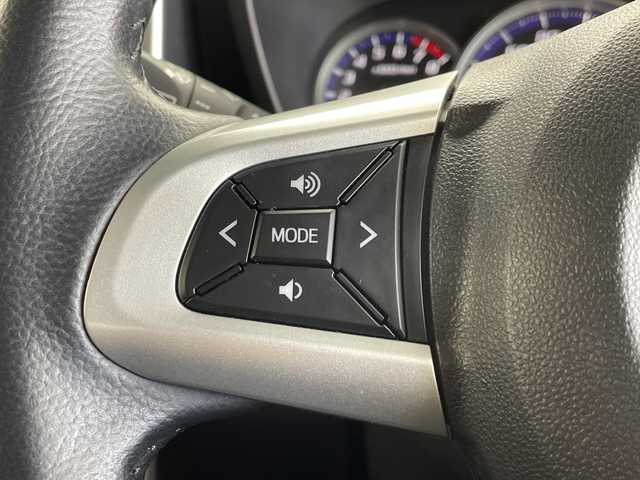 トヨタ ルーミー カスタムG 愛知県 2019(令1)年 1.6万km パールホワイトⅢ 純正ナビ/・フルセグ/・Bluetooth/・CD/・DVD/バックカメラ/両側パワースライドドア/クルーズコントロール/前後ドライブレコーダー/ＥＴＣ/衝突軽減ブレーキ/コーナーセンサー/横滑り防止装置/車線逸脱警告/先行車発進ブザー/ステアリングスイッチ/LEDヘッドライト/オートライト/オートハイビーム/フォグランプ/アイドリングストップ/スマートキー/スペアキー