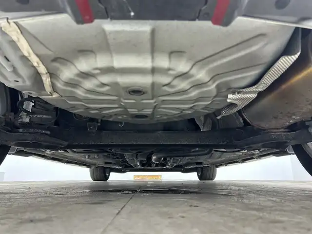 日産 ノート e－パワー ニスモ 愛知県 2019(平31)年 4万km ブリリアントホワイトパール 禁煙車/純正7インチナビ/（CD/DVD/Bluetooth/フルセグTV/SD）/全方位カメラ/衝突軽減ブレーキ/レーンキープアシスト/前後コーナーセンサー/ETC/ドライブレコーダー/インテリジェントルームミラー/純正16インチアルミホイール/スマートキー/プッシュスタート/純正フロアマット/LEDヘッドライト/フロント/リアフォグランプ/横滑り防止装置/電動格納ミラー