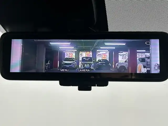 日産 ノート e－パワー ニスモ 愛知県 2019(平31)年 4万km ブリリアントホワイトパール 禁煙車/純正7インチナビ/（CD/DVD/Bluetooth/フルセグTV/SD）/全方位カメラ/衝突軽減ブレーキ/レーンキープアシスト/前後コーナーセンサー/ETC/ドライブレコーダー/インテリジェントルームミラー/純正16インチアルミホイール/スマートキー/プッシュスタート/純正フロアマット/LEDヘッドライト/フロント/リアフォグランプ/横滑り防止装置/電動格納ミラー