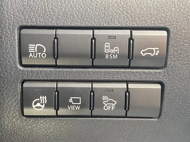 レクサス ＮＸ 300h バージョンL 熊本県 2019(令1)年 8万km ソニッククォーツ ワンオーナー/純正ナビ/・CD/DVD/BT/SD/AUX/USB/・フルセグTV/・全周囲カメラ/レクサスセーフティシステム/・レーントレーシングアシスト/・プリクラッシュセーフティ/・パーキングサポートブレーキ/・ロードサインアシスト/・先行車発進お知らせ/・ヘッドアップディスプレイ/・ブラインドスポットモニター/・オートハイビーム/・レーダークルーズコントロール/パワーバックドア/革巻きステアリング/ステアリングスイッチ/パドルシフト/ステアリングヒーター/前席パワーシート/D席メモリ付き/前席シートヒーター/クーラー/横滑り防止装置/前後ドライブレコーダー/電動パーキングブレーキ/オートホールドブレーキ/ETC2.0/純正フロアマット/純正アルミホイール/ドアバイザー/スペアキー/カードキー