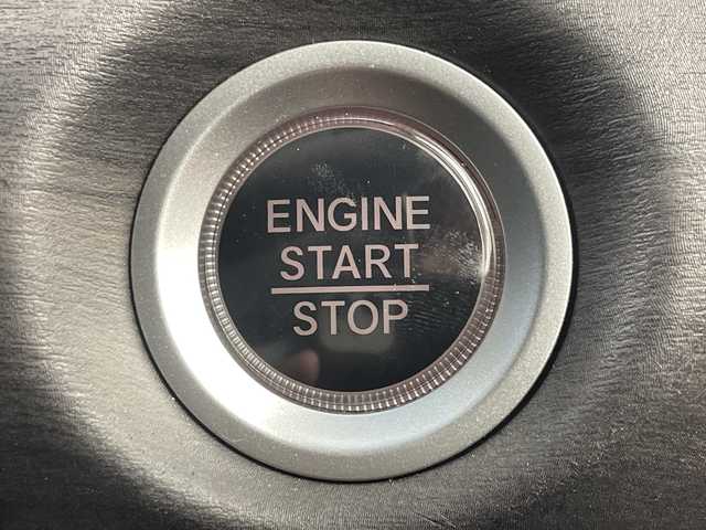 ホンダ フリード G ホンダセンシング 大阪府 2022(令4)年 3.2万km ミッドナイトブルービームM Honda SENSING/・衝突軽減ブレーキ/・車線維持システム/・アダプティブ・クルーズ・コントロール/・トラフィックジャムアシスト/・路外逸脱抑制機能/・後方誤発進抑制機能/純正ナビ/　CD/BT/バック・サイドカメラ/両側パワースライドドア/LEDオートライト/ハーフレザーシート/前席シートヒーター/純正15インチアルミホイール/後方コーナーセンサー/スマートキー/ビルトインETC/ステアリングスイッチ/革巻きステアリング/アイドリングストップ/電動格納ウィンカーミラー/純正フロアマット/後席サンシェード/ISOFIX