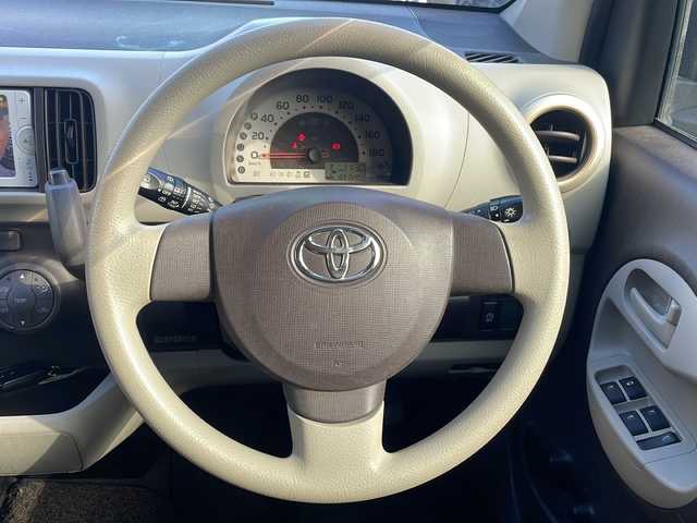 トヨタ パッソ プラスハナ Gパッケージ 大阪府 2014(平26)年 9万km ダークレッドマイカ 純正メモリーナビ/ビルトインETC/純正１４インチAW/ウインカーミラー/フォグランプ/アイドリングストップ/純正マット/ドアバイザー/スマートキー/保証書/取扱説明書