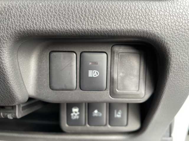 日産 デイズ ハイウェイスターG ターボ 千葉県 2019(平31)年 2.6万km ホワイトパール 純正ナビ/全周囲カメラ/ドライブレコーダー/車線逸脱警報/クルーズコントロール/横滑り防止装置/ETC/アイドリングストップ/LEDヘッドライト/オートライト/ウィンカーミラー/電動格納ミラー/純正15インチAW/シートリフター/プッシュスタート/スマートキー/フロアマット/取扱説明書