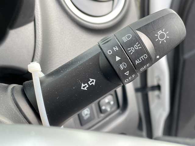 日産 デイズ ハイウェイスターG ターボ 千葉県 2019(平31)年 2.6万km ホワイトパール 純正ナビ/全周囲カメラ/ドライブレコーダー/車線逸脱警報/クルーズコントロール/横滑り防止装置/ETC/アイドリングストップ/LEDヘッドライト/オートライト/ウィンカーミラー/電動格納ミラー/純正15インチAW/シートリフター/プッシュスタート/スマートキー/フロアマット/取扱説明書