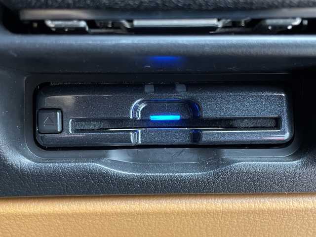 マツダ ＣＸ－６０ XD HV プレミアムスポーツ 群馬県 2023(令5)年 2.7万km ソウルレッドクリスタルM ４ＷＤ　サンルーフ　純正１２．３型ナビ　全周囲カメラ　ＢＯＳＥサウンド　レザーシート　シートヒーター／シートベンチレーション　ステアリングヒーター　電動リアゲート　ETC　衝突被害軽減ブレーキ　禁煙車